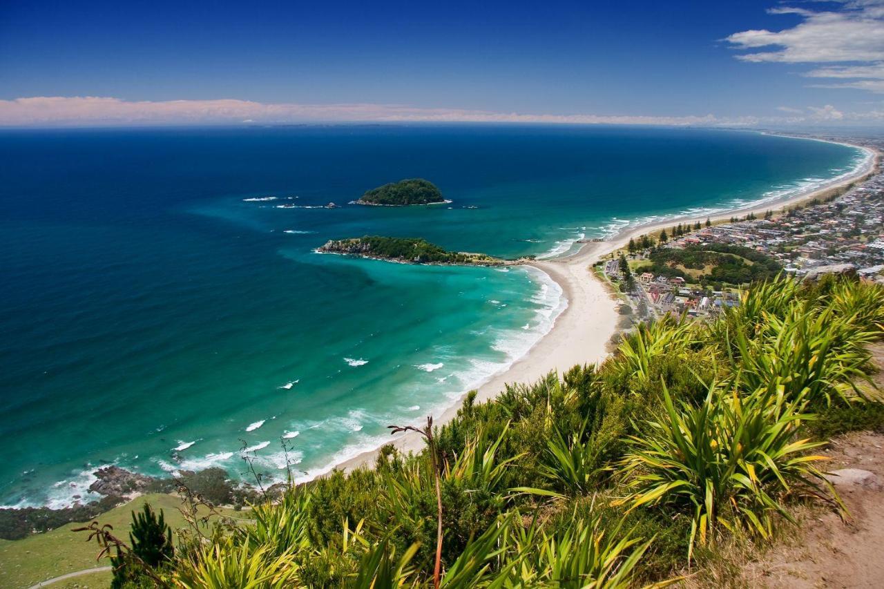 Private Papamoa Beach Paradise ภายนอก รูปภาพ